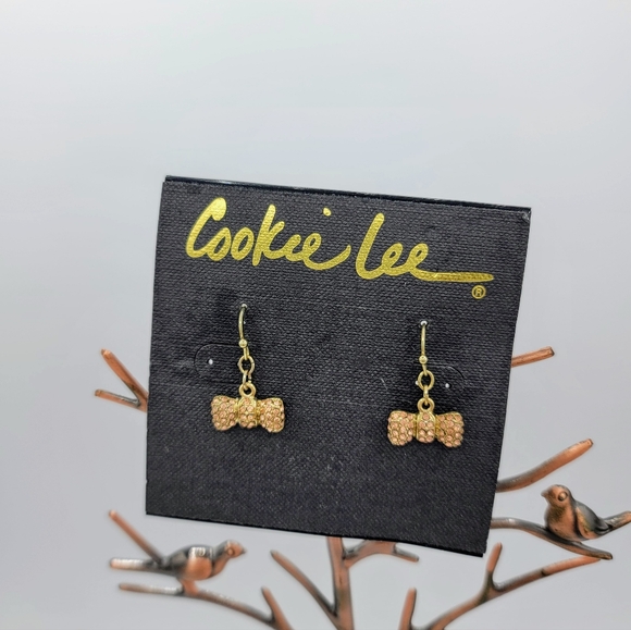 Cookie Lee Bow Earrings Gold Tone Pink Pavè Crystal Dangle New on Card, NWT - Picture 8 of 8
